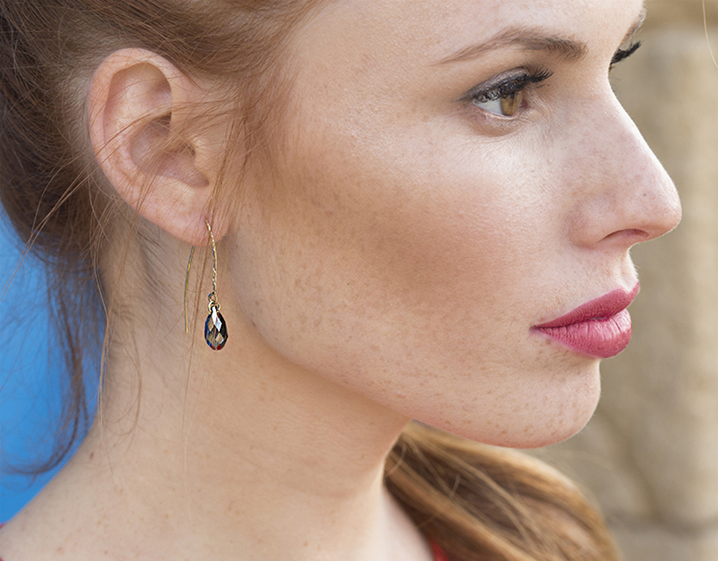Black and Gold Dangle earrings.