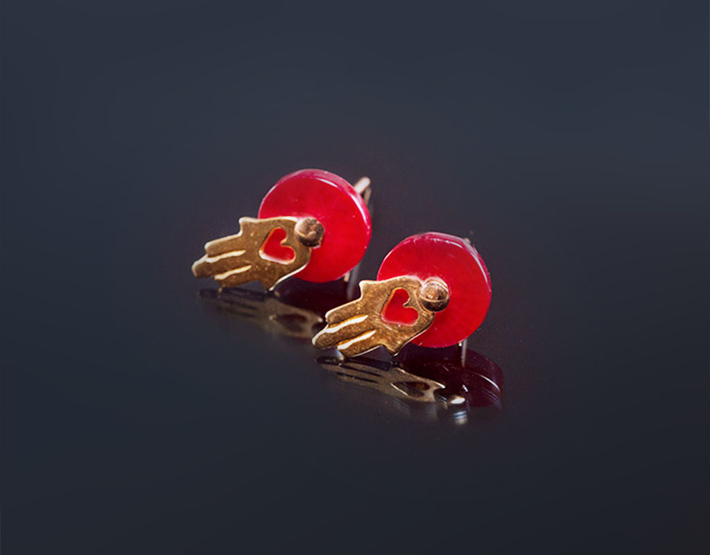 Unisex Coral studs